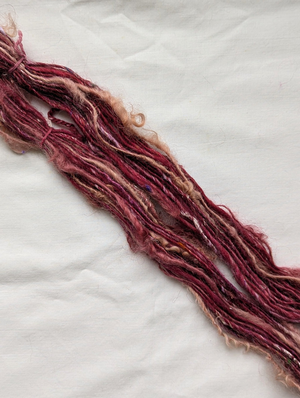 Burgundy ⋆｡°✩ handspun yarn
