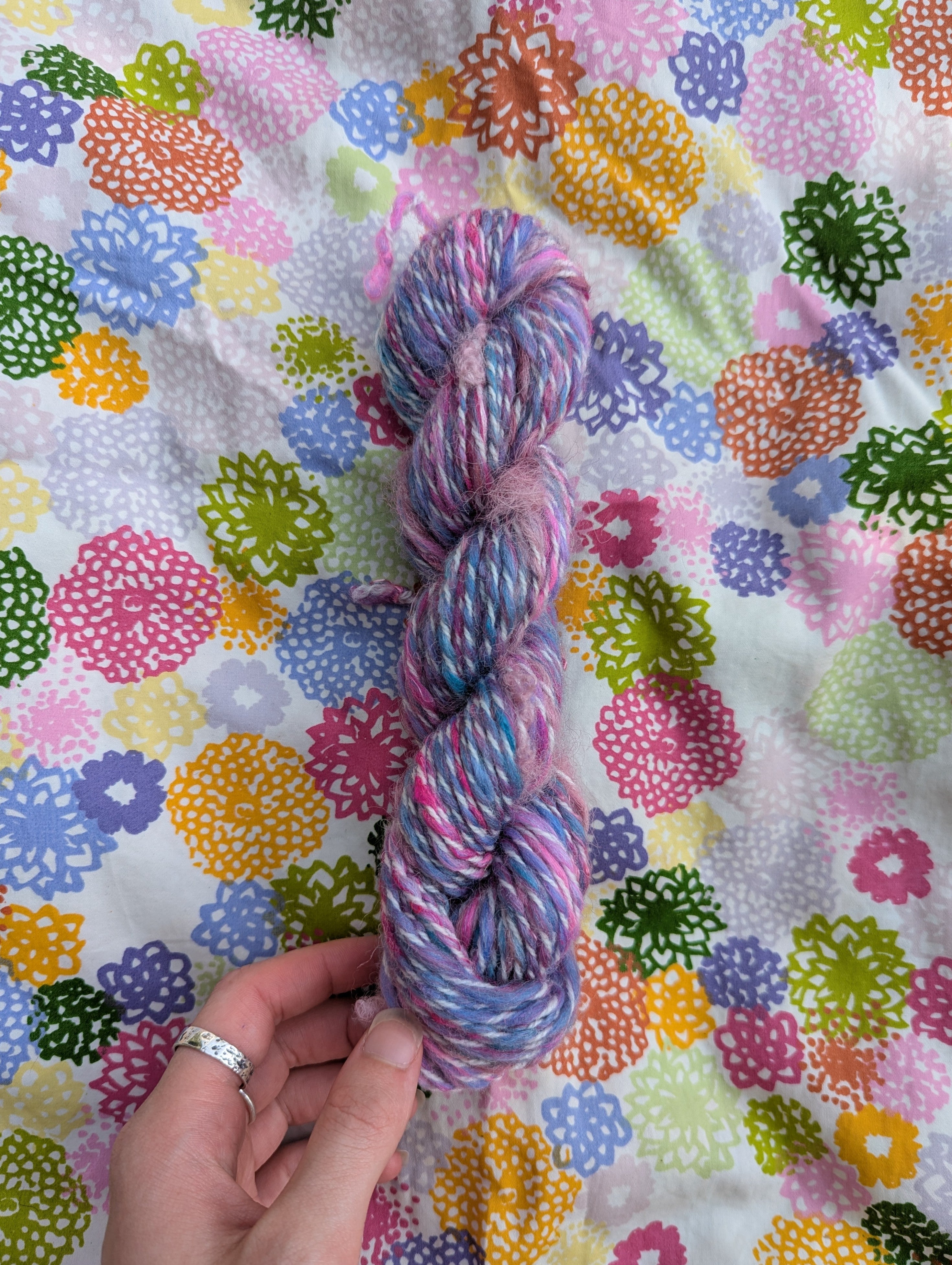 Unicorn  ⋆｡°✩ handspun yarn