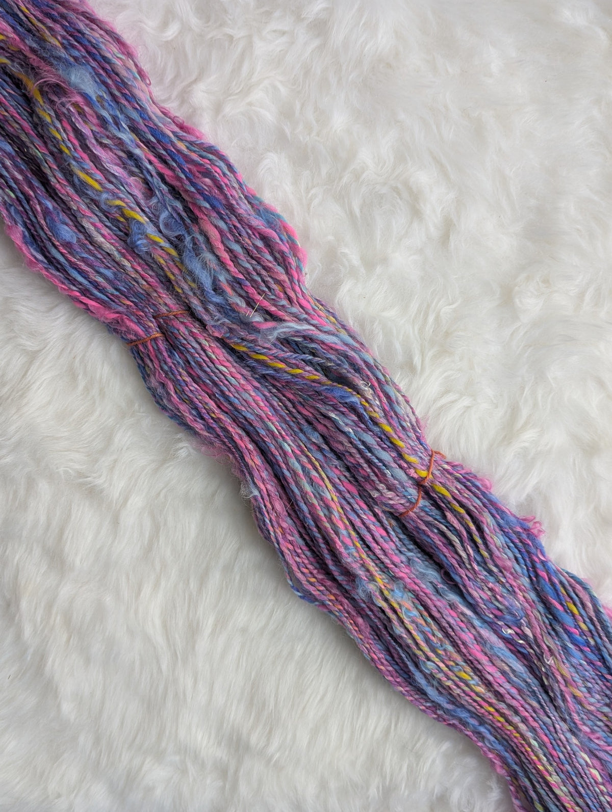 Carnaval Candy 𖦹 handspun yarn