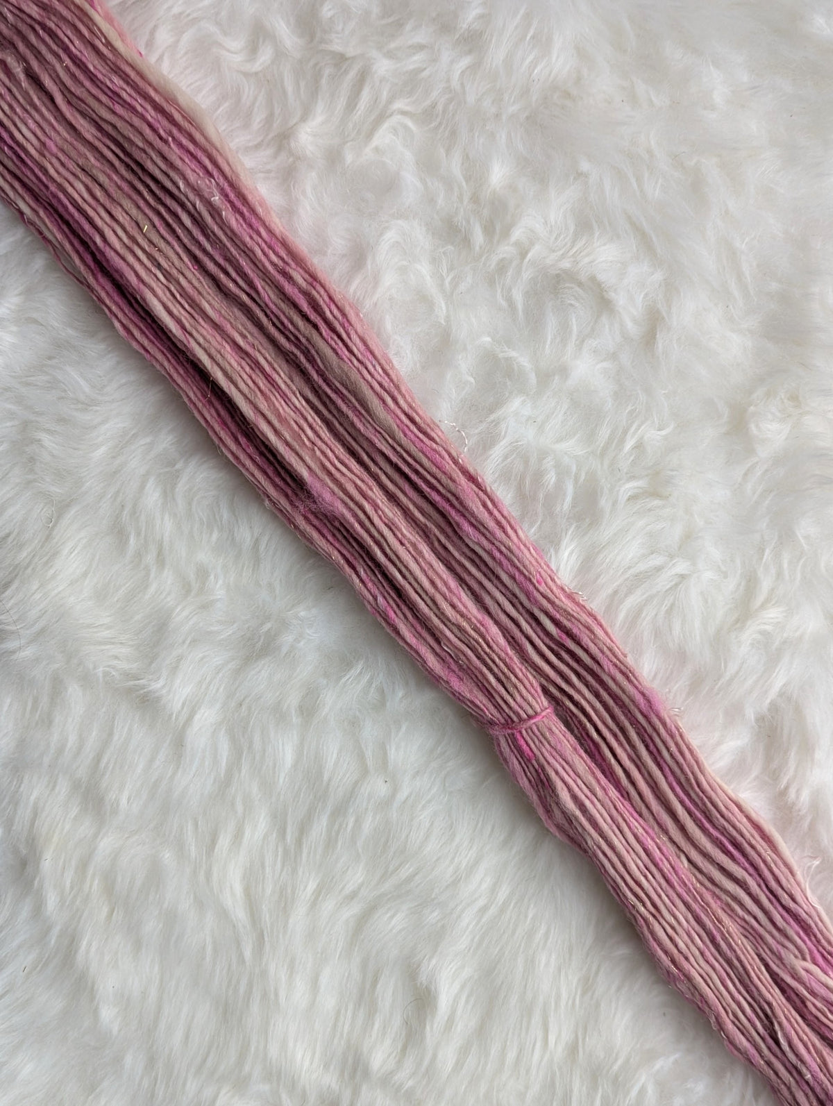 Marshmallow 𖦹 handspun yarn