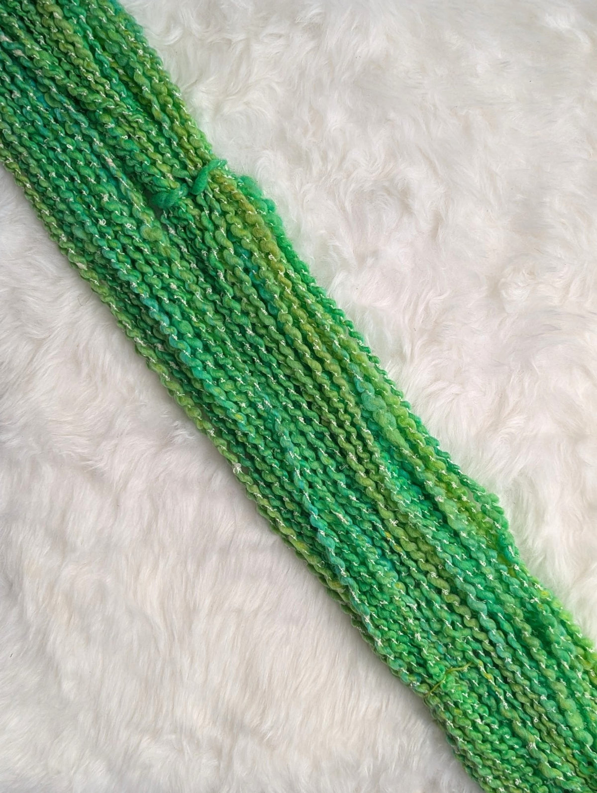 Sour Apple 𖦹 handspun yarn